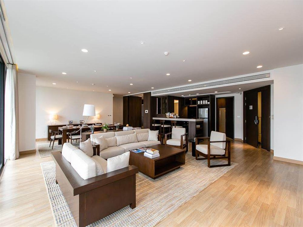 Luxury Penthouse 4 Bedroom for sale a Park Court Sukhumvit 77