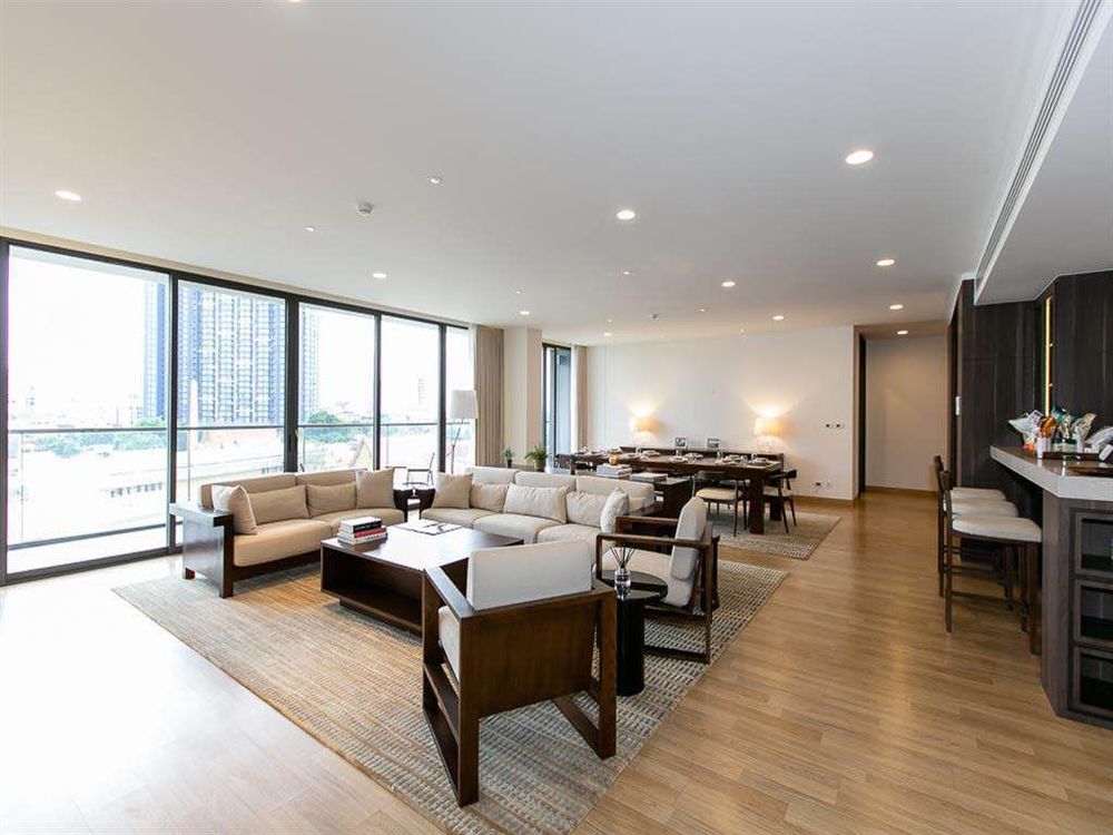 Luxury Penthouse 4 Bedroom for sale a Park Court Sukhumvit 77