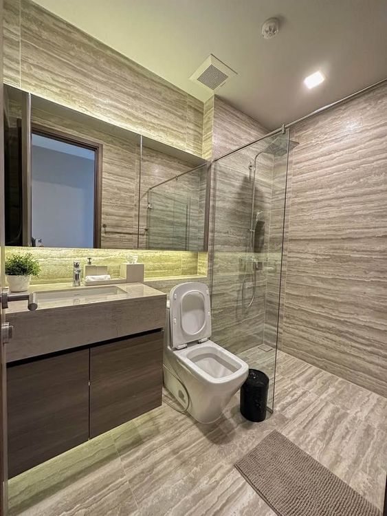 Luxury 3 bedroom for rent at Celes Asoke